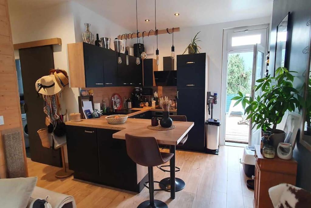 Appart Renove Au Calme Belle Vue Saint-Savin  Exteriör bild